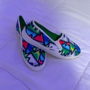 graffiti printed shoe